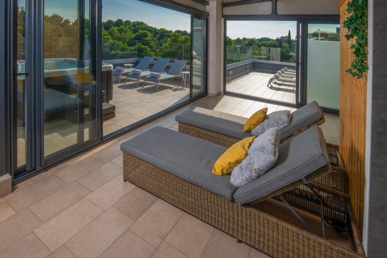 Aparthotel Punta Blu - Pool & Spa 普莱曼图拉 外观 照片