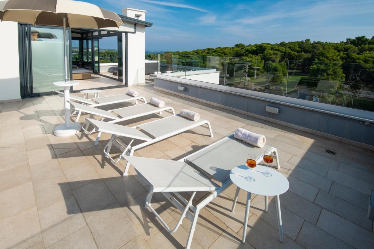 Aparthotel Punta Blu - Pool & Spa 普莱曼图拉 外观 照片